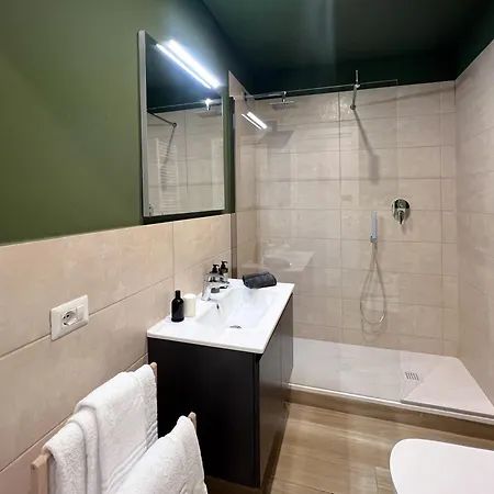 Jabu Wifi Gigabit Fiera Rho Апартаменты *